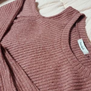 Cut off shoulders dress